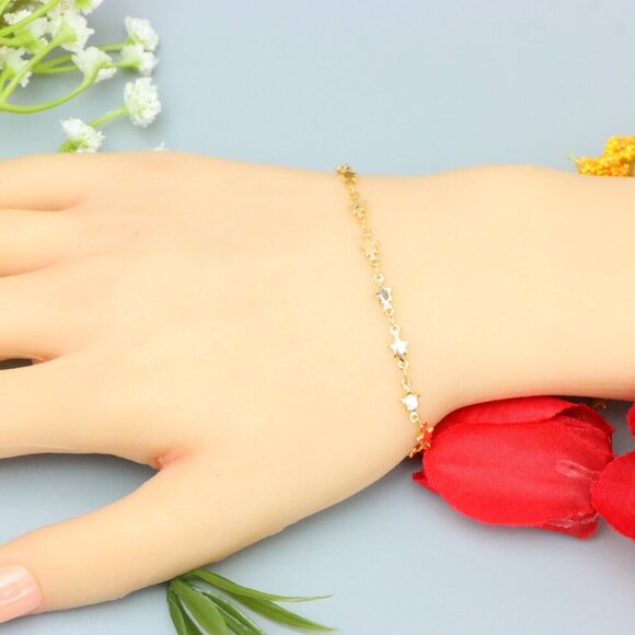 "Elegant & Trendy Bracelet, A Perfect Gift for Women, Thoughtful, EVCH1656 - Picture 10 of 10